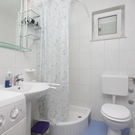 Banj 8206d Апартаменты